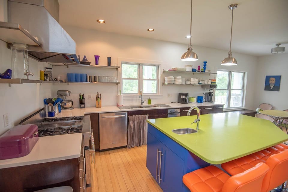 Fully-stocked gourmet kitchen...