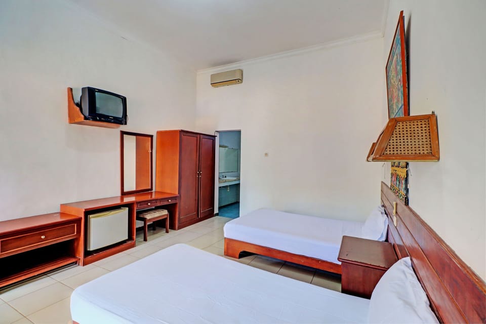 Superior Twin Room | Free WiFi, bed sheets