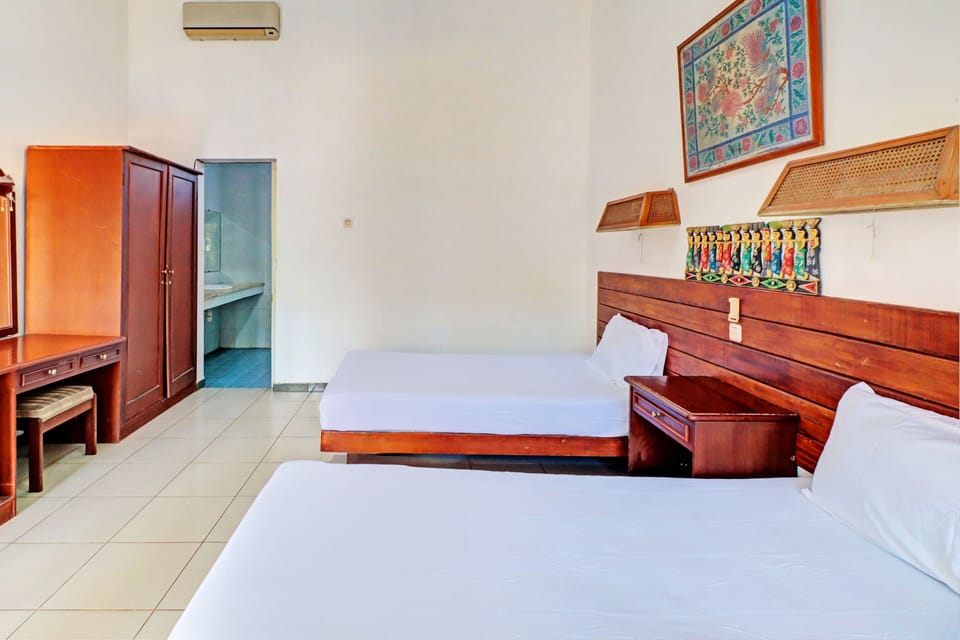 Superior Twin Room | Free WiFi, bed sheets