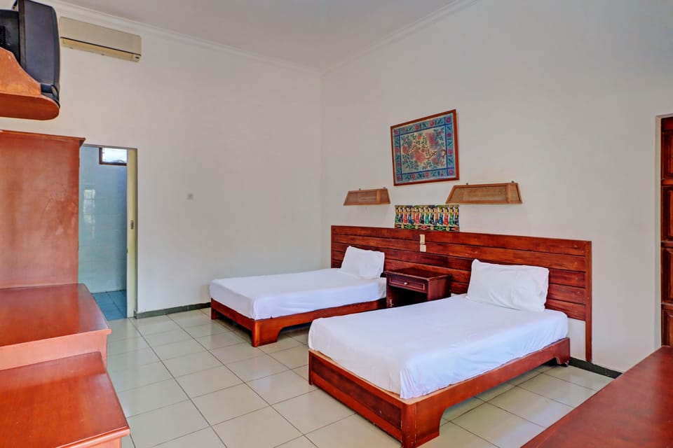 Superior Twin Room | Free WiFi, bed sheets