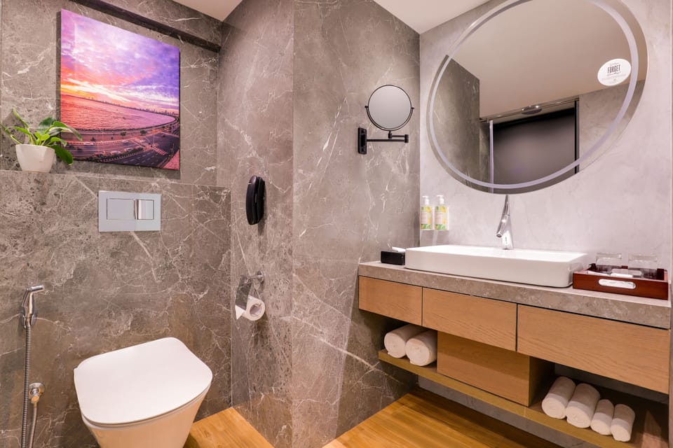 Shower, free toiletries, hair dryer, towels