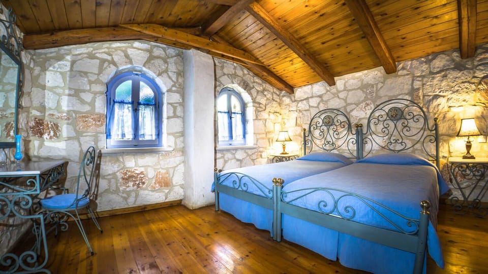 3 bedrooms, in-room safe, individually decorated, individually furnished