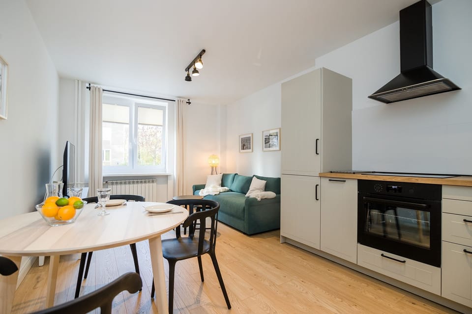 Deluxe Apartment | 2 bedrooms, iron/ironing board, free WiFi