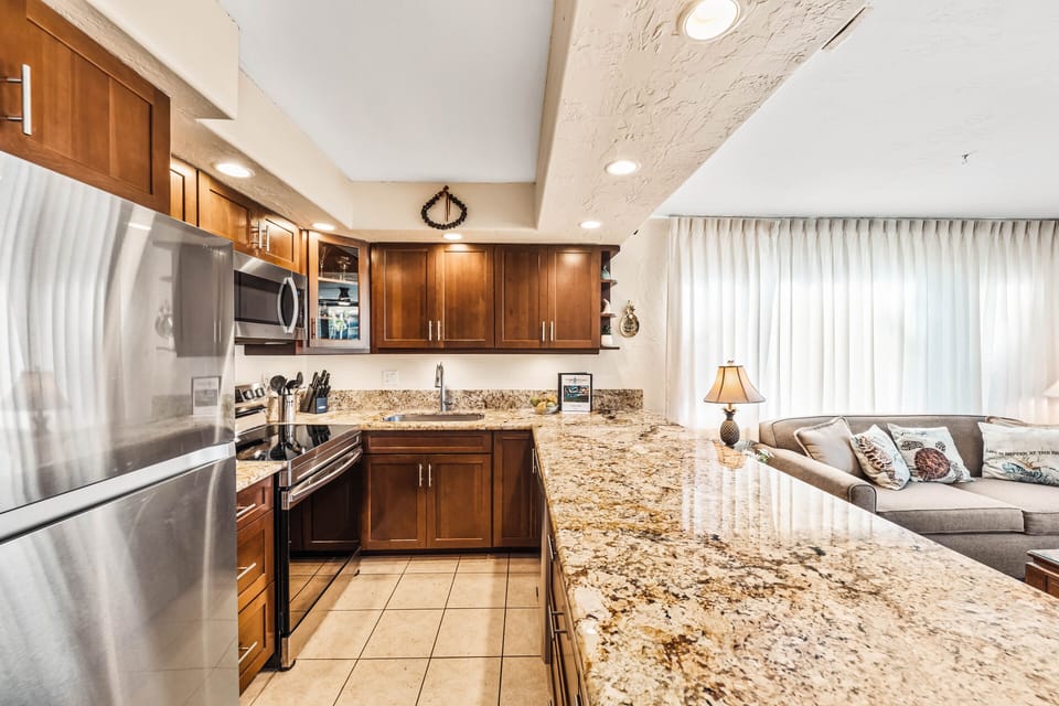 Updated kitchen with all the essentials