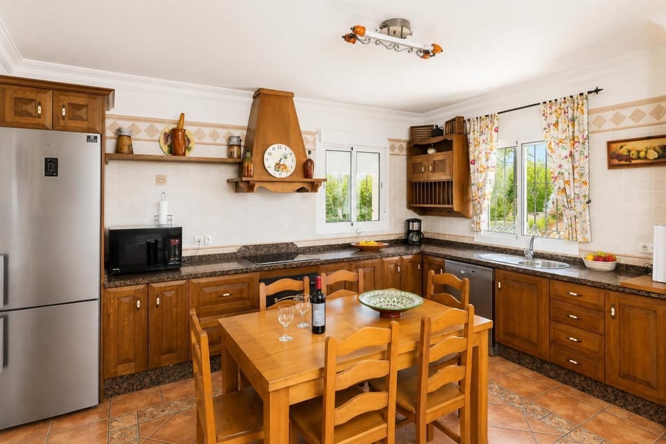 Equipped kitchen