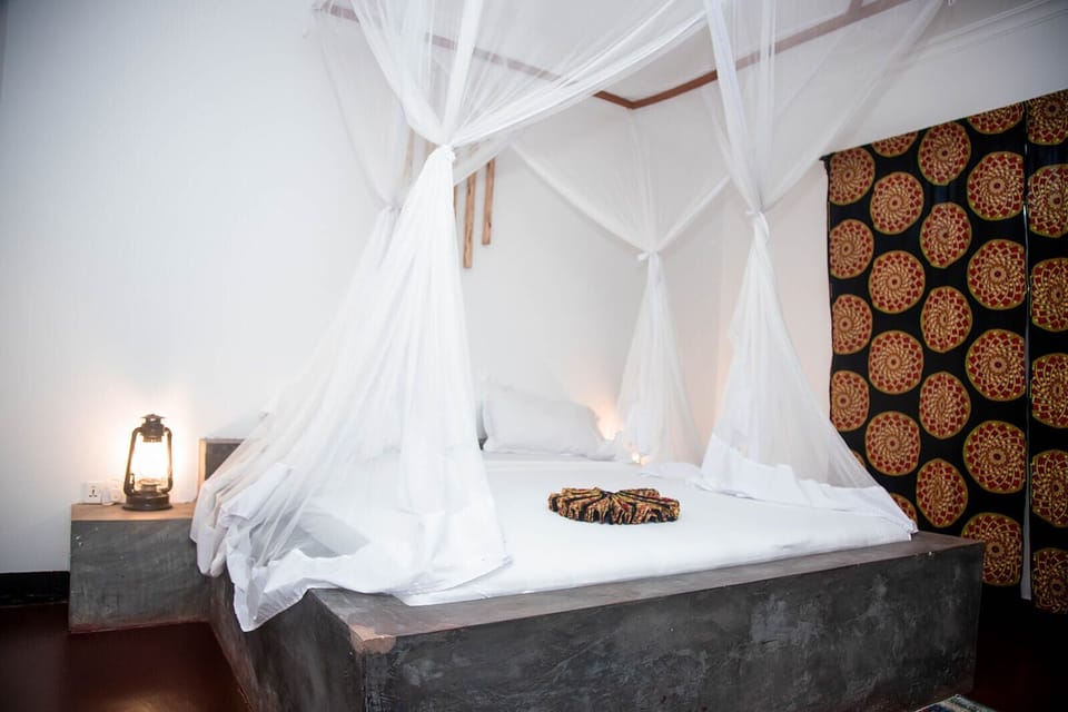 Basic Double Room | Individually decorated, laptop workspace, free WiFi, bed sheets