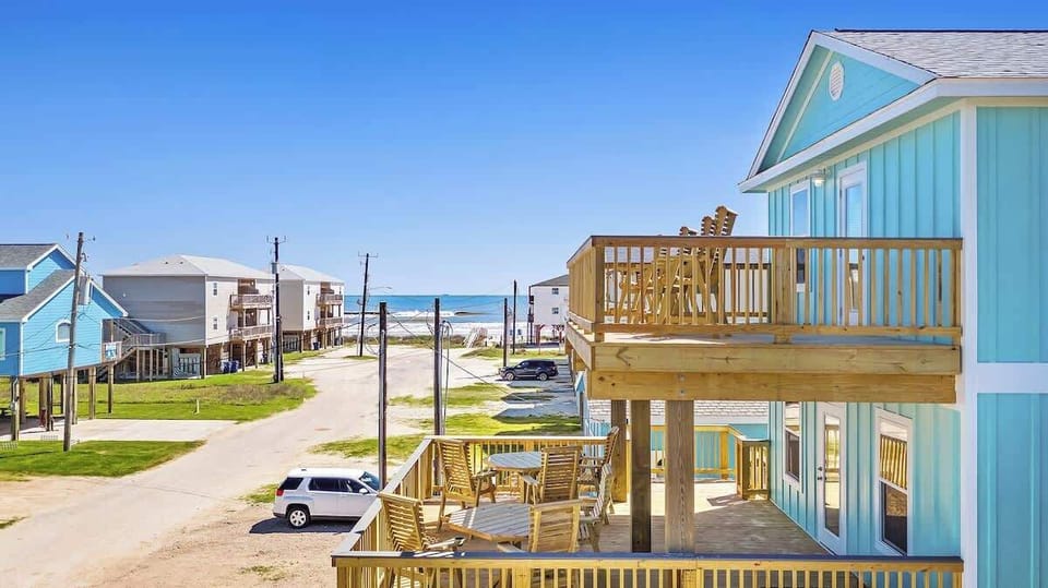 Deck View