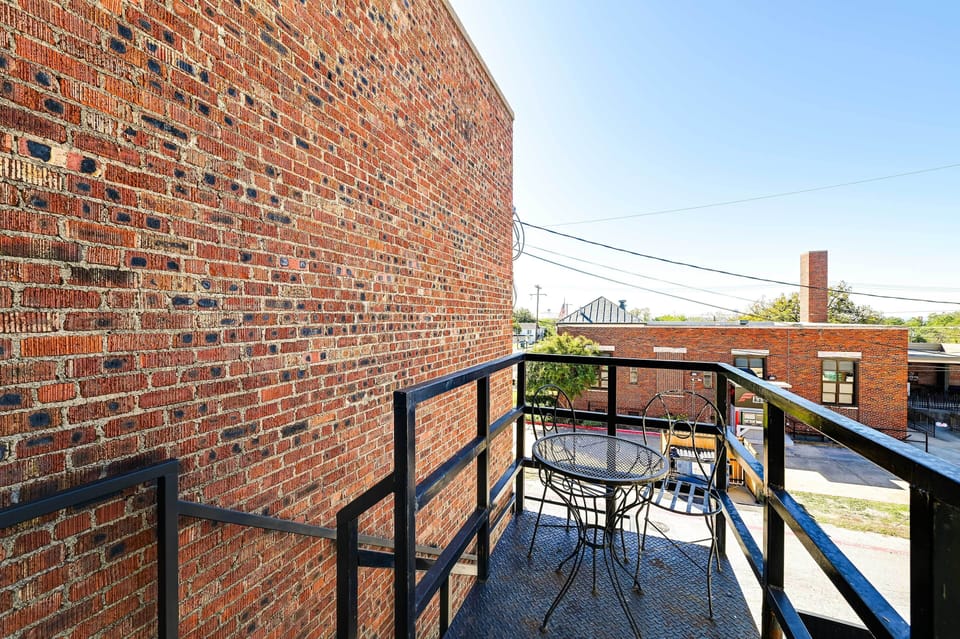 Shared Balcony