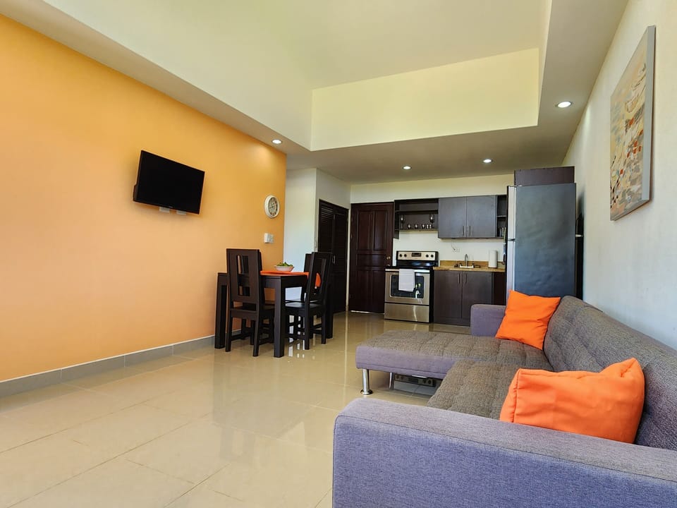 Casa Naranja kitchen