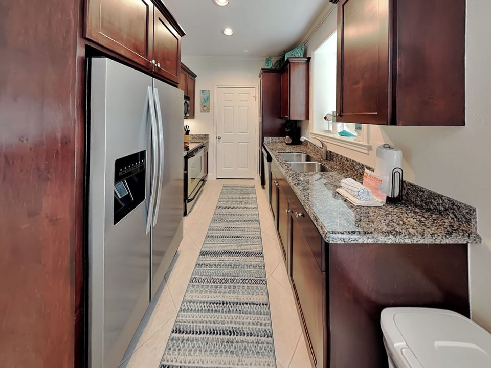 Condo (1 Bedroom) | Property amenity