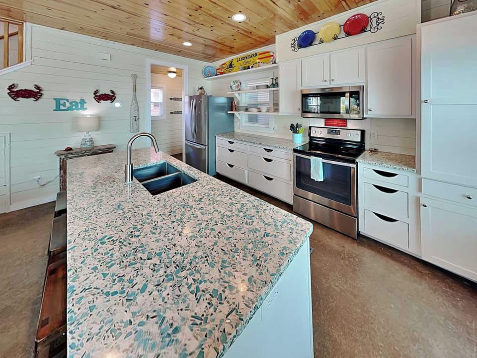 House (3 Bedrooms) | Property amenity