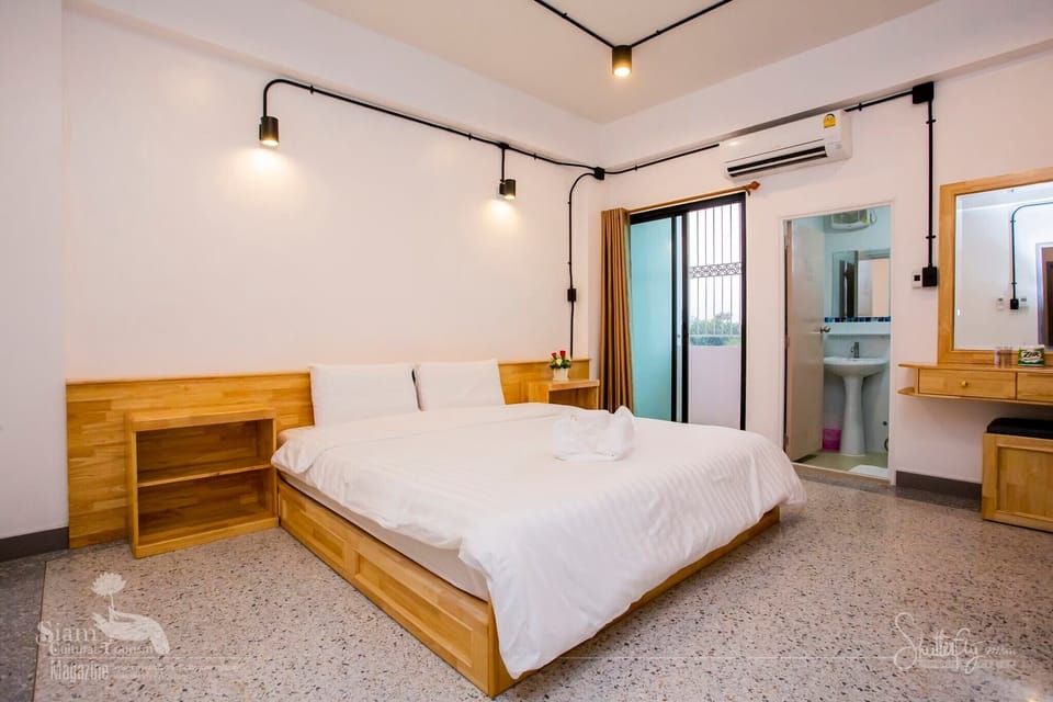 Deluxe Single Room | Free WiFi
