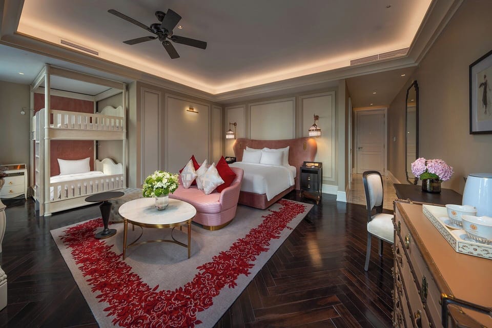 Family Room, Non Smoking, City View | Down comforters, minibar, in-room safe, desk