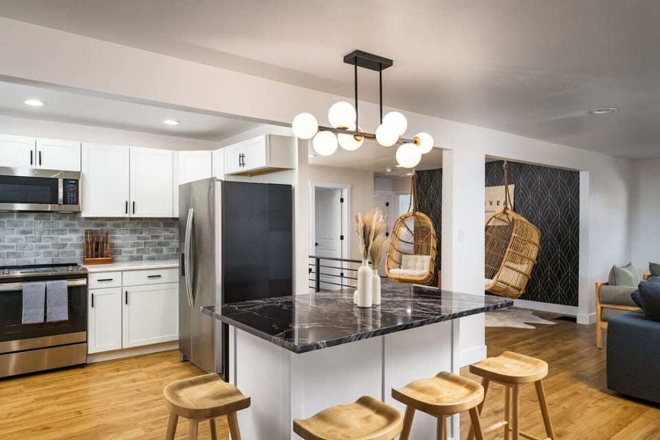 This spacious kitchen is stocked with all the essentials, including coffee & tea!