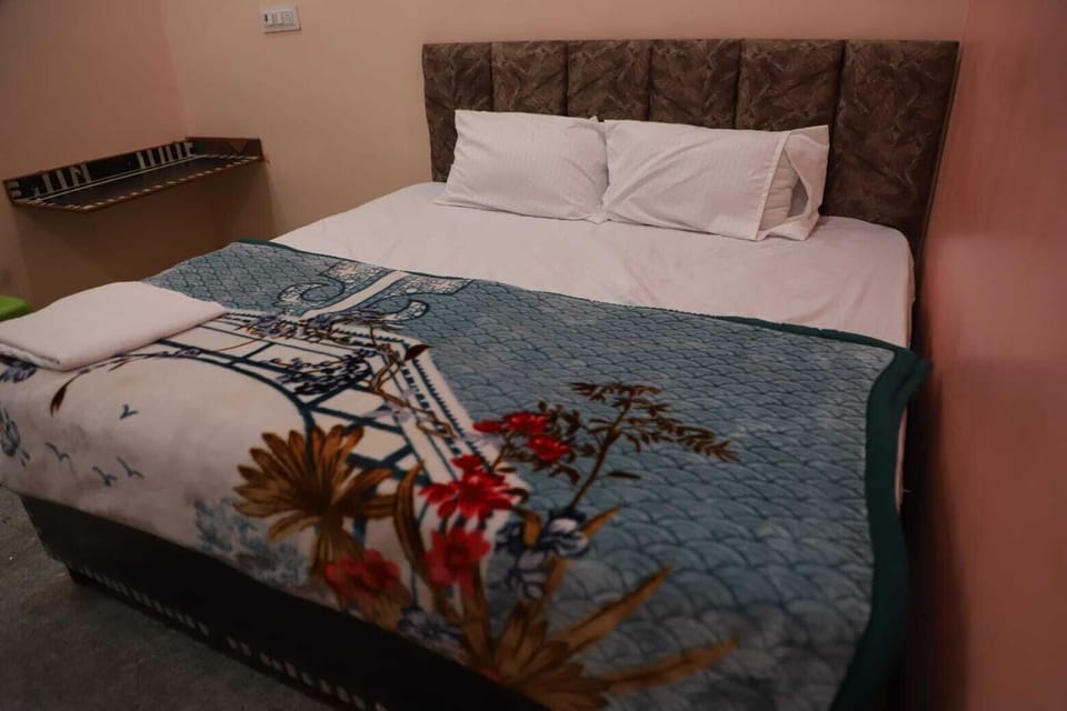 Standard Room | Free WiFi