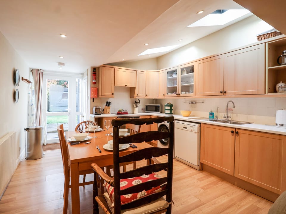 Fridge, dishwasher, electric kettle, cookware/dishes/utensils