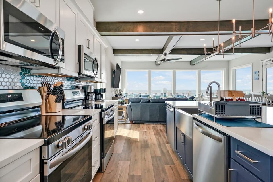Kitchen
CG 4.16.24