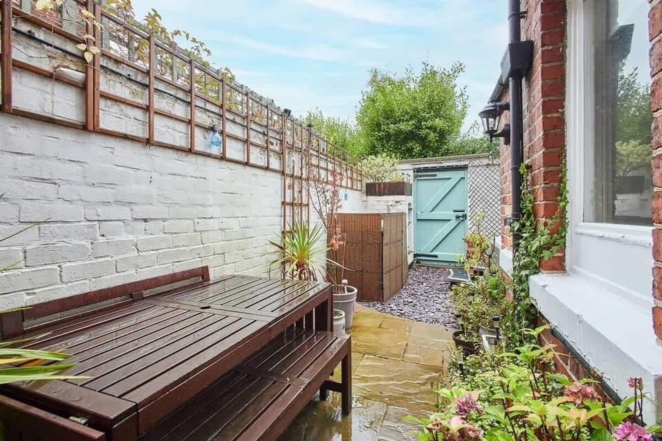 Allium House, Whitby - Host & Stay