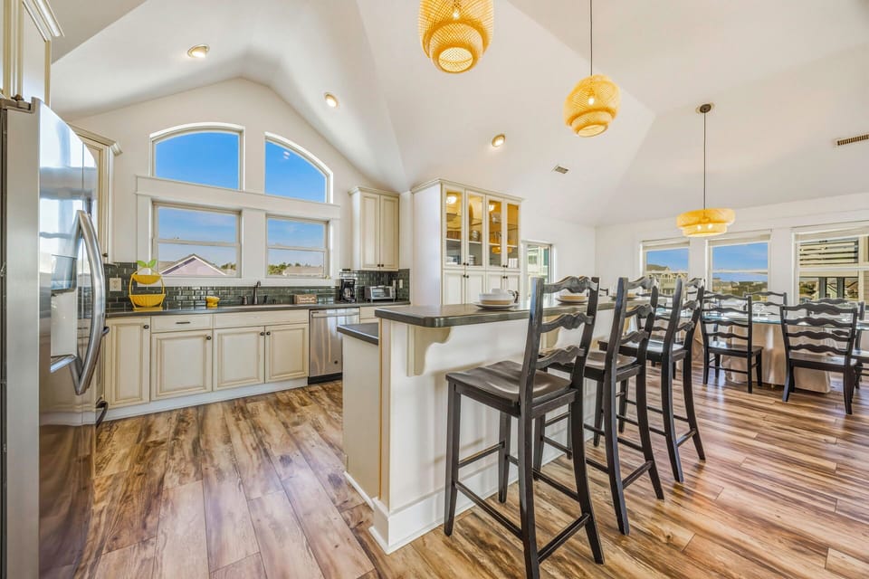 Surf or Sound Realty - 1156 - Lemonade - Kitchen -4