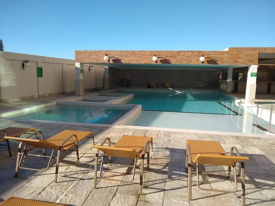 2 indoor pools, 2 outdoor pools