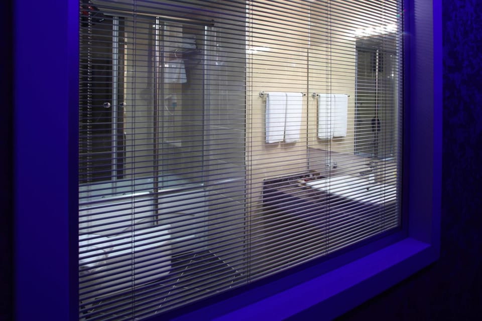 Combined shower/tub, free toiletries, hair dryer, bathrobes