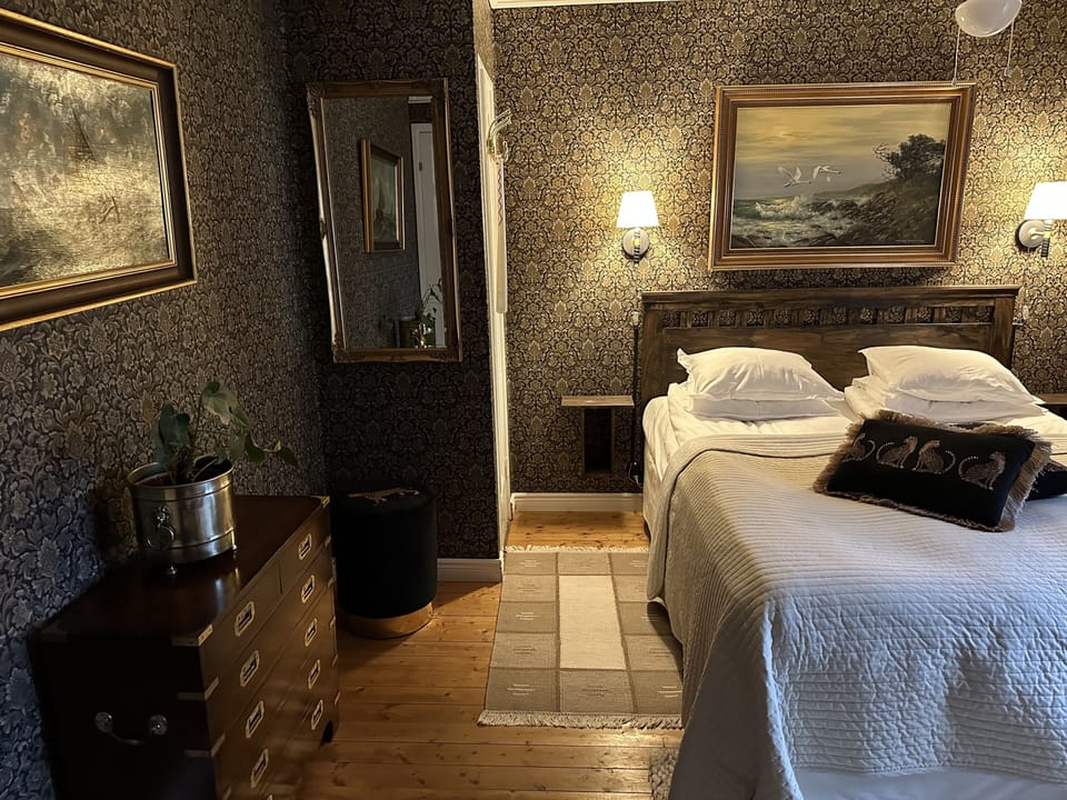 Iron/ironing board (on request), WiFi (free), bed sheets