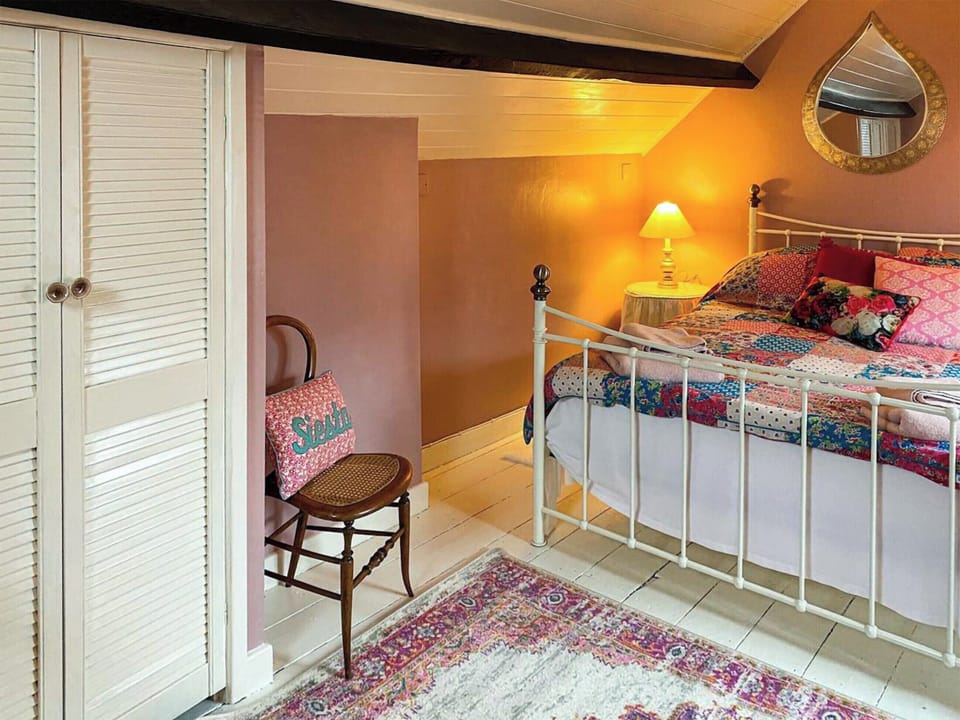 Bedroom | The Grooms Cottage - Squire Farm, Bishops Castle