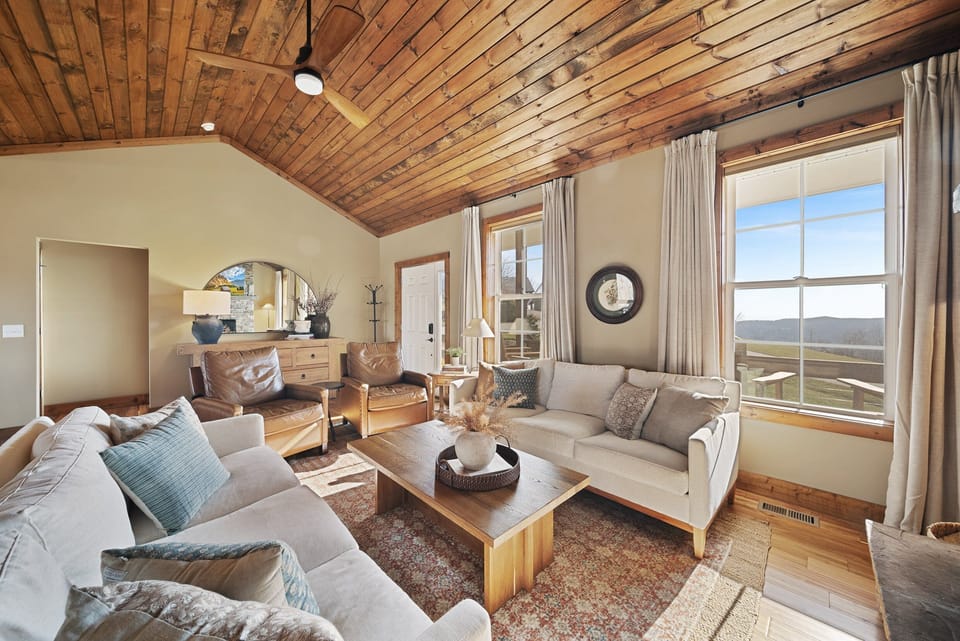 Welcome to Alpine Retreat!