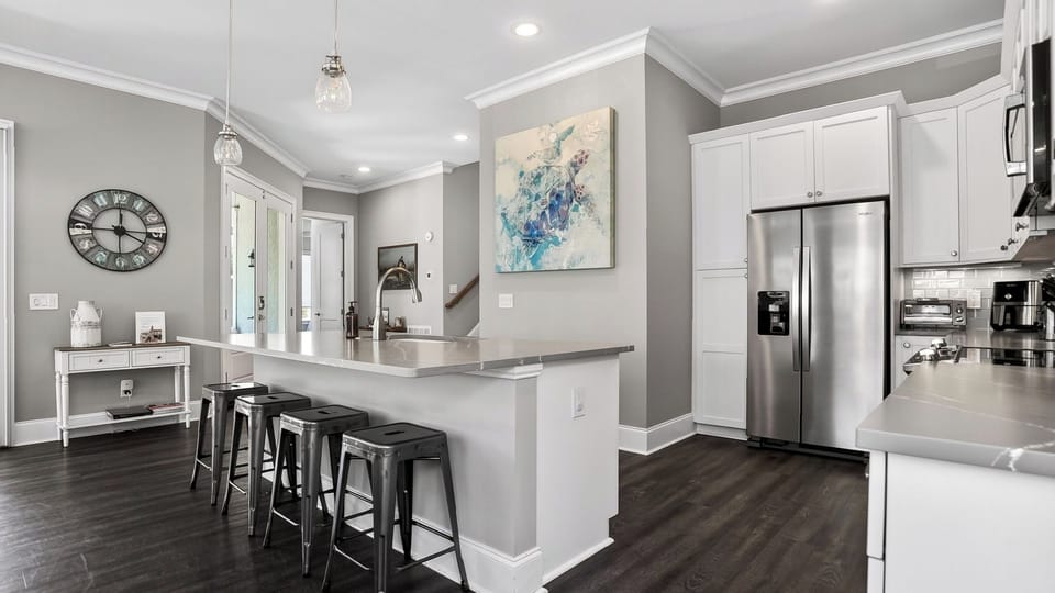 House (5 Bedrooms) | Interior
