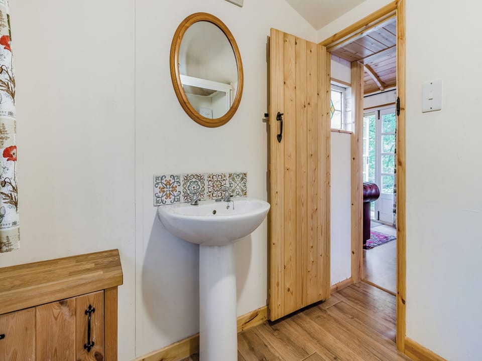 Bathroom | Shepherds Retreat - Morrells Wood Farm, Leighton, near Shrewsbury