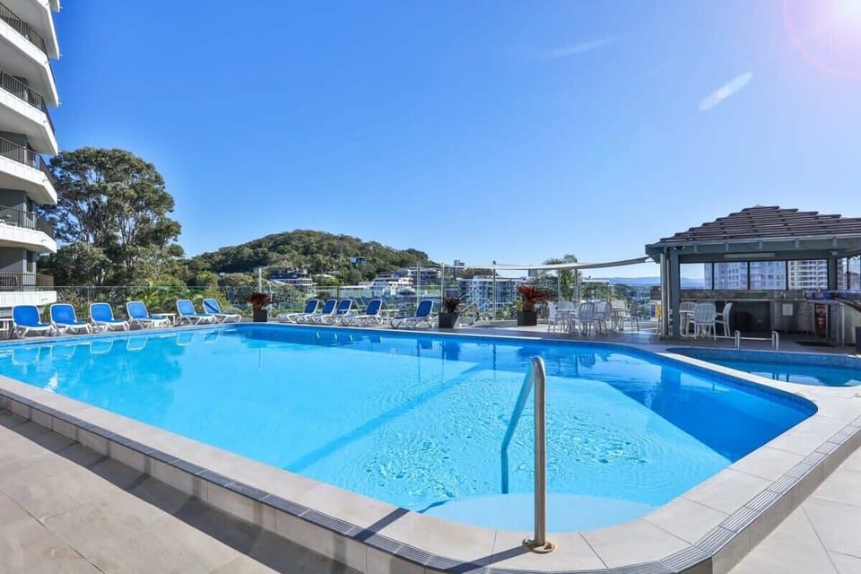 large pool, outdoor, heated