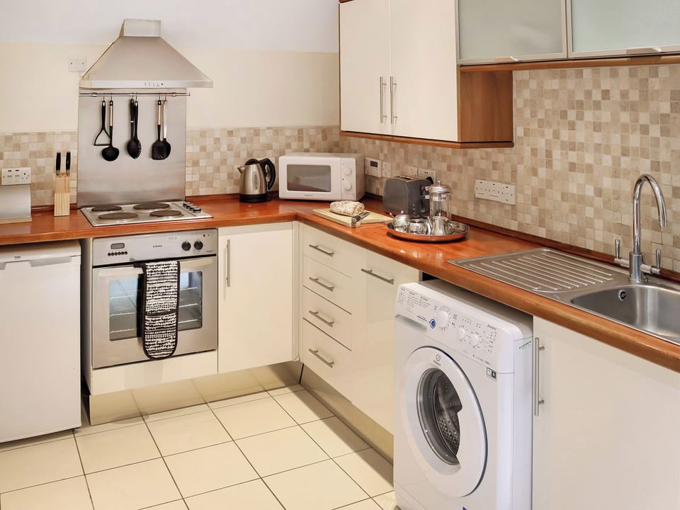 Kitchen | Family Lodge No.1 - Atholl Palace Holidays, Pitlochry