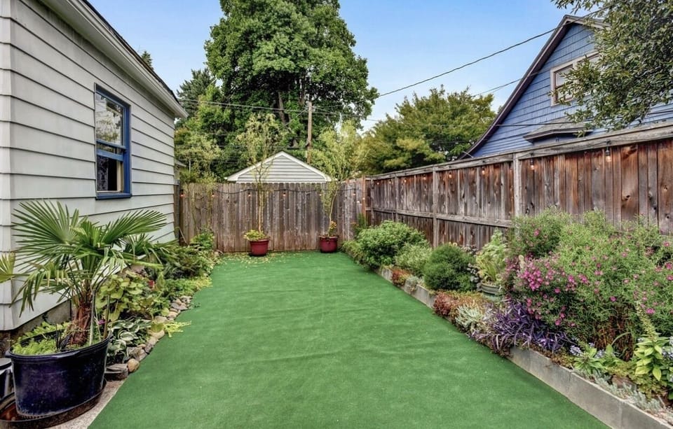 Backyard- fully fenced and safe for kids and pets!