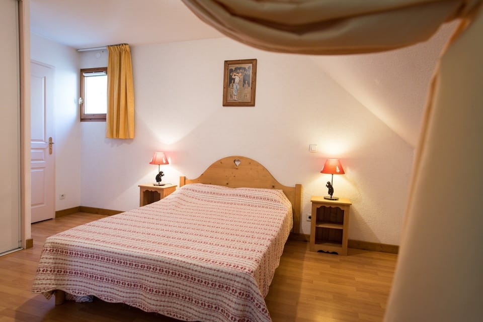 Get a peaceful night sleep in our cozy bedroom.