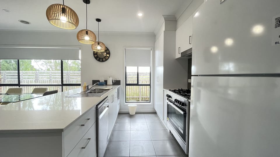 Family House | Private kitchen | Fridge, microwave, oven, stovetop