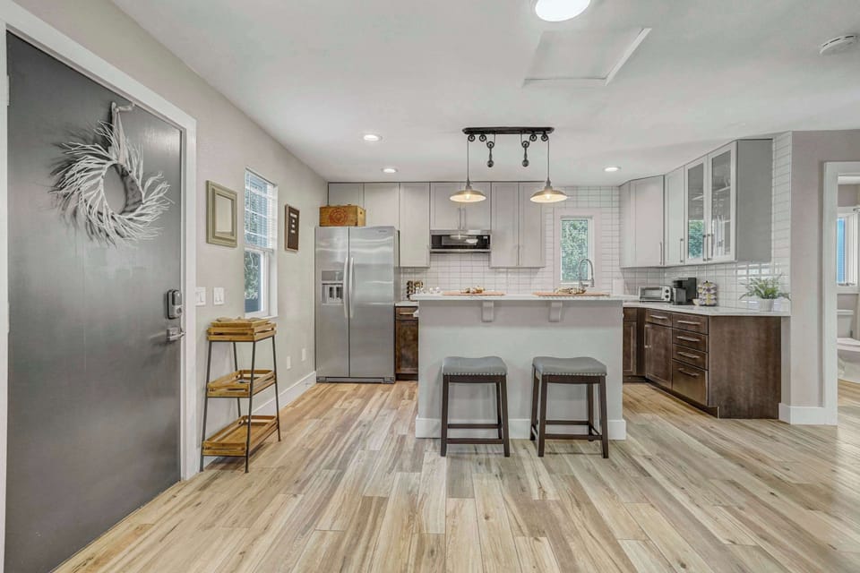 Enjoy the fully-equipped kitchen with modern appliances, perfect for home-cooked meals and gatherings.