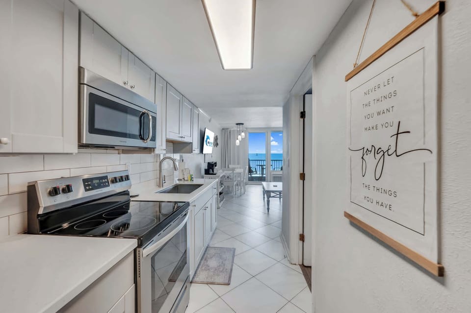 Equipped Kitchen for Your Stay
