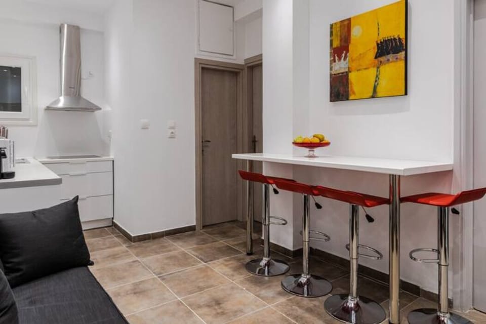 City Apartment | Living area