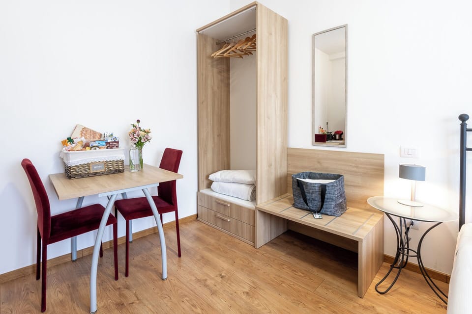 Classic Room | Coffee and/or coffee maker