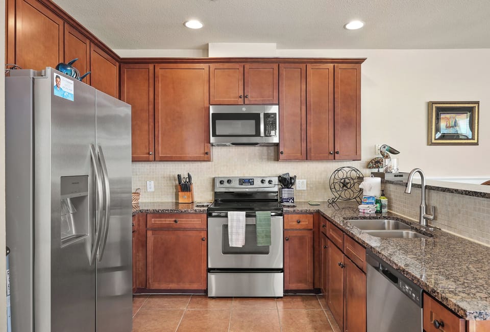 Plenty of counter top space