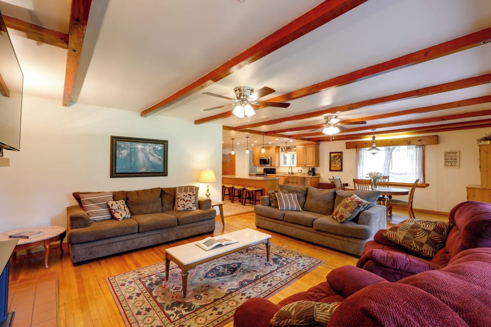 House (3 Bedrooms) | Interior