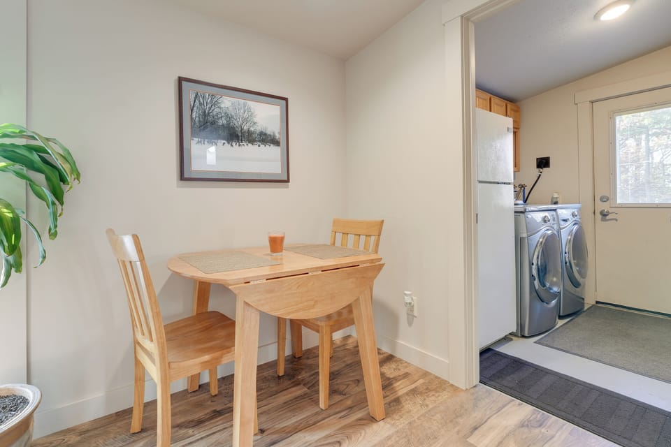 Apartment (1 Bedroom) | Interior