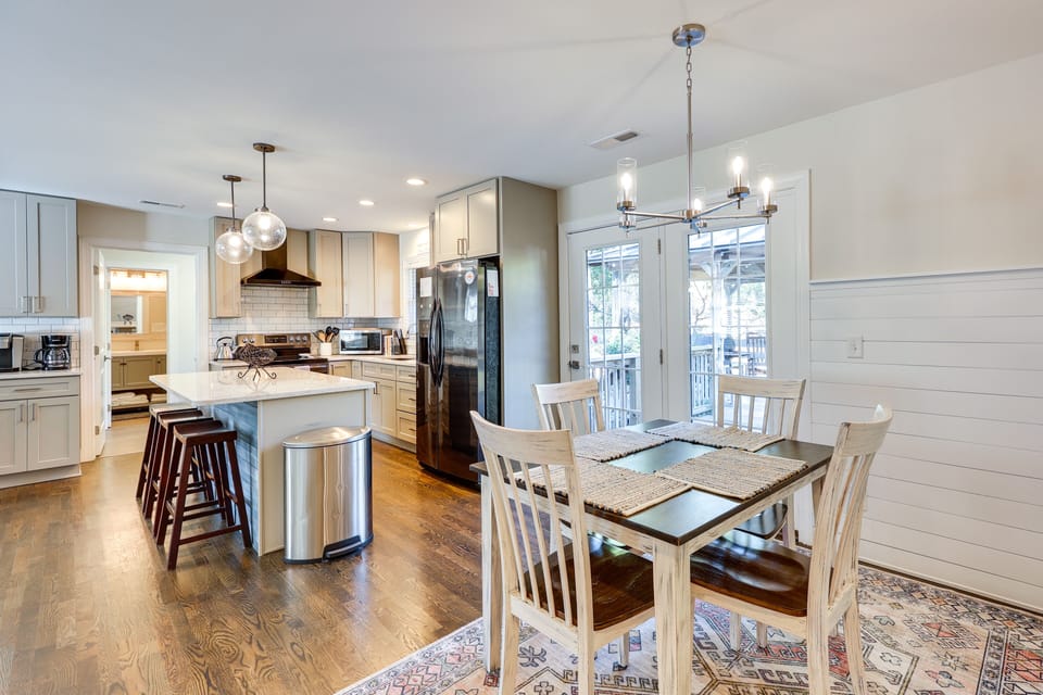 Dining Area | Dishware/Flatware | Trash Bags/Paper Towels | High Chair