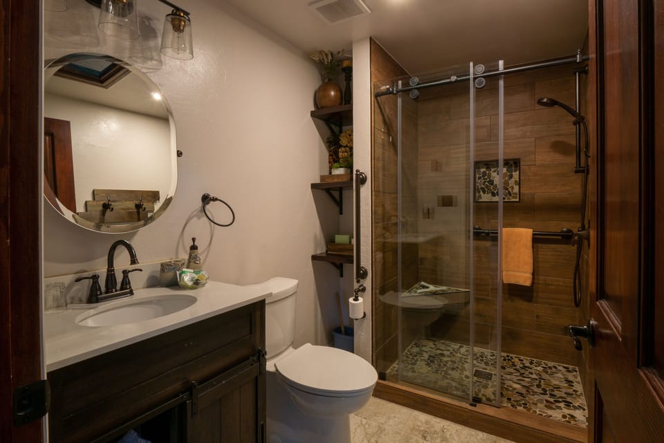 Premium Cottage, Ensuite, Mountain View (Liberty) | Bathroom