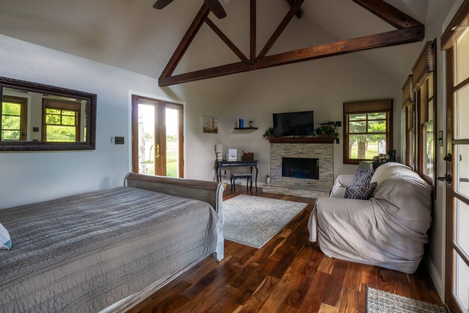 Premium Cottage, Ensuite, Mountain View (Liberty)