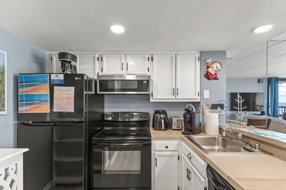 The Bright & Open Kitchen is sure to be a Chef's Dream!