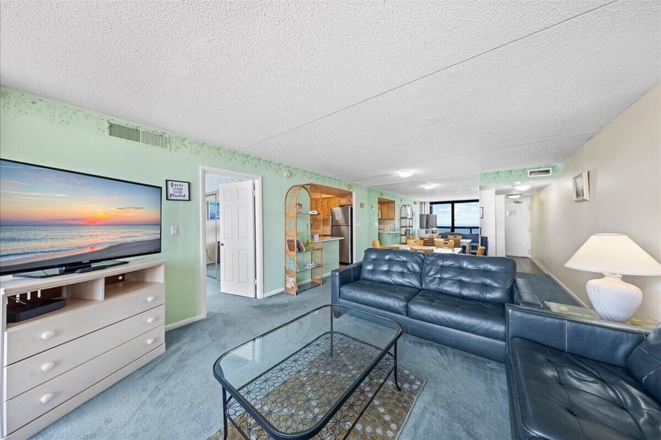 You'll Love the Open Layout from the moment you walk in!