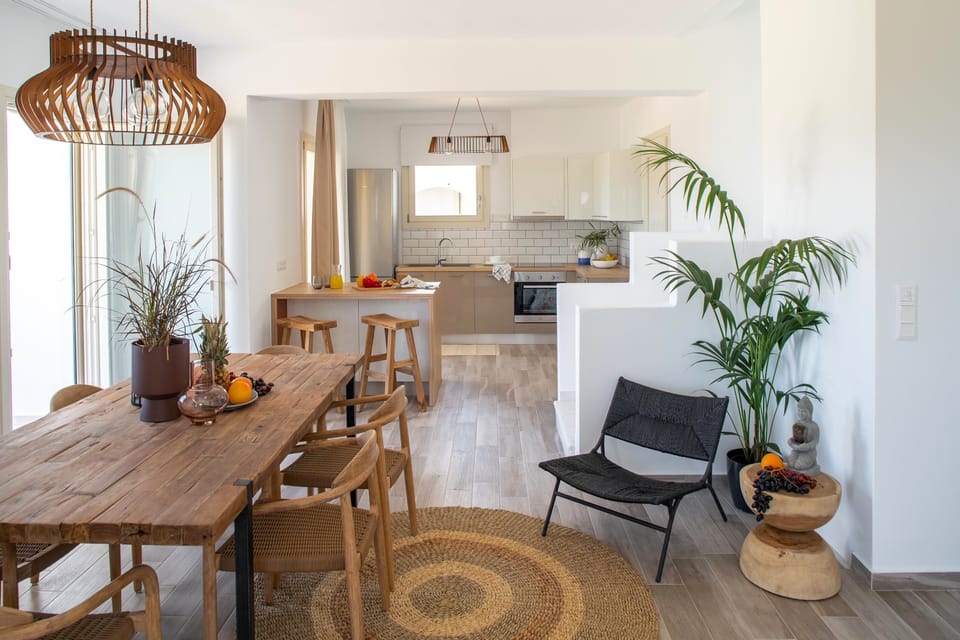 Exclusive Suite, Hot Tub, Sea View | Private kitchen | Full-size fridge, oven, espresso maker, coffee/tea maker