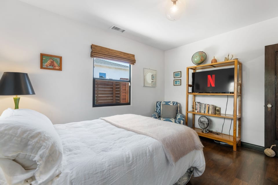  the 2nd bedroom has a double-sized bed and a 43" inch TV with Netflix 