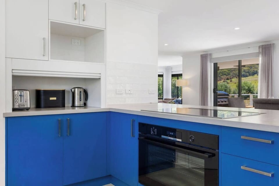 KITCHEN (2)